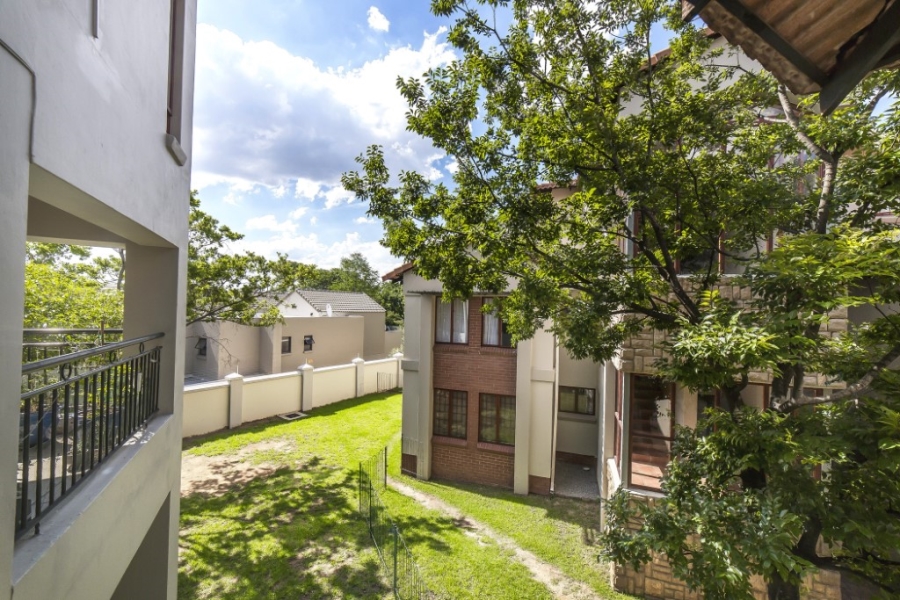 2 Bedroom Property for Sale in Woodmead Gauteng