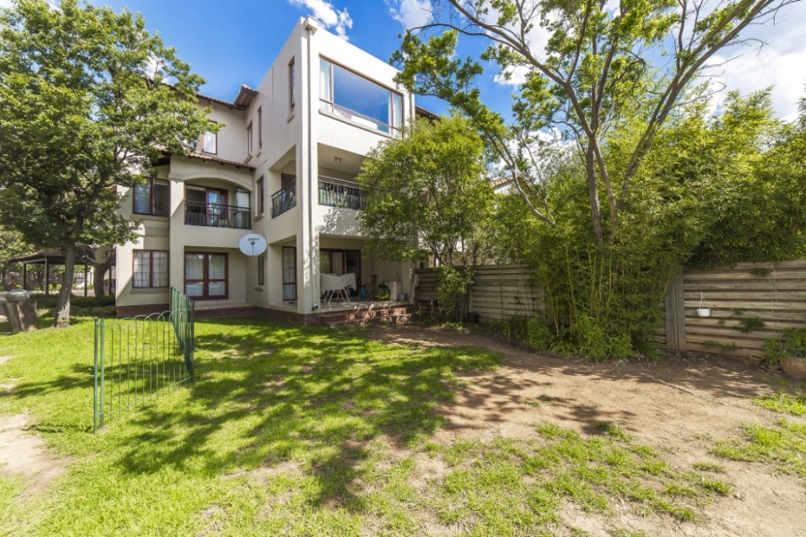 2 Bedroom Property for Sale in Woodmead Gauteng