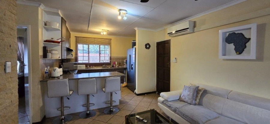 2 Bedroom Property for Sale in Mooikloof Gauteng