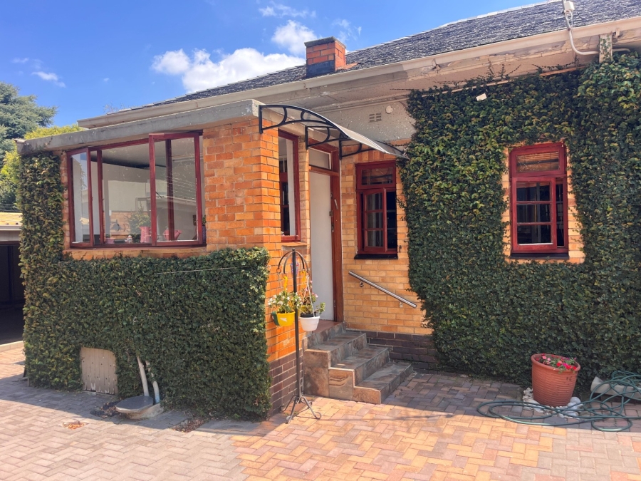 3 Bedroom Property for Sale in Highlands North Gauteng