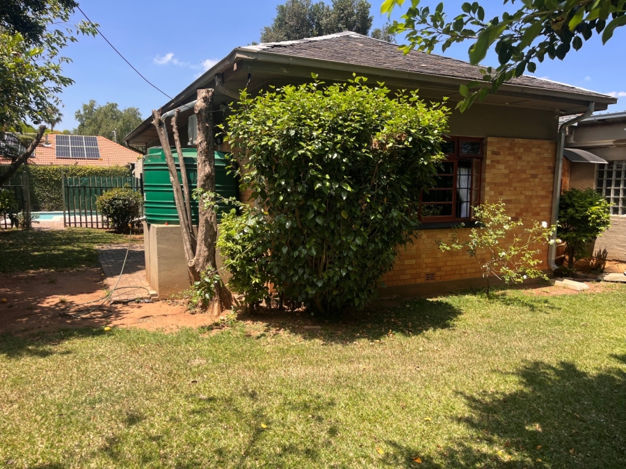 3 Bedroom Property for Sale in Highlands North Gauteng