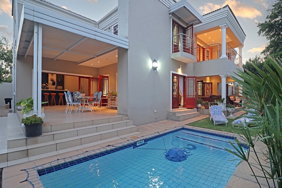 5 Bedroom Property for Sale in Bryanston Gauteng