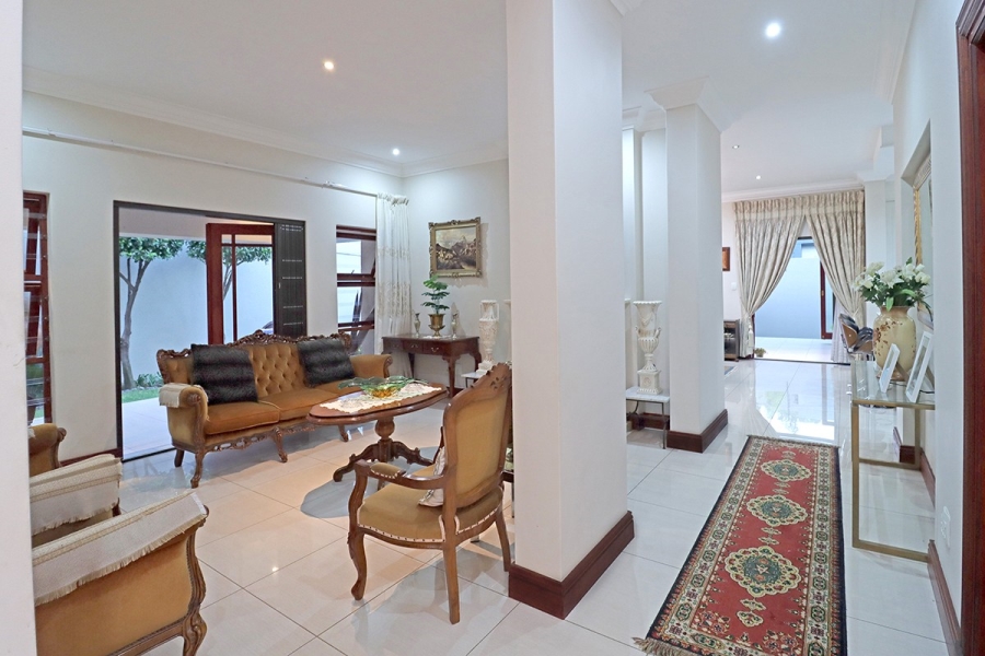 5 Bedroom Property for Sale in Bryanston Gauteng