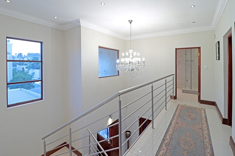 5 Bedroom Property for Sale in Bryanston Gauteng