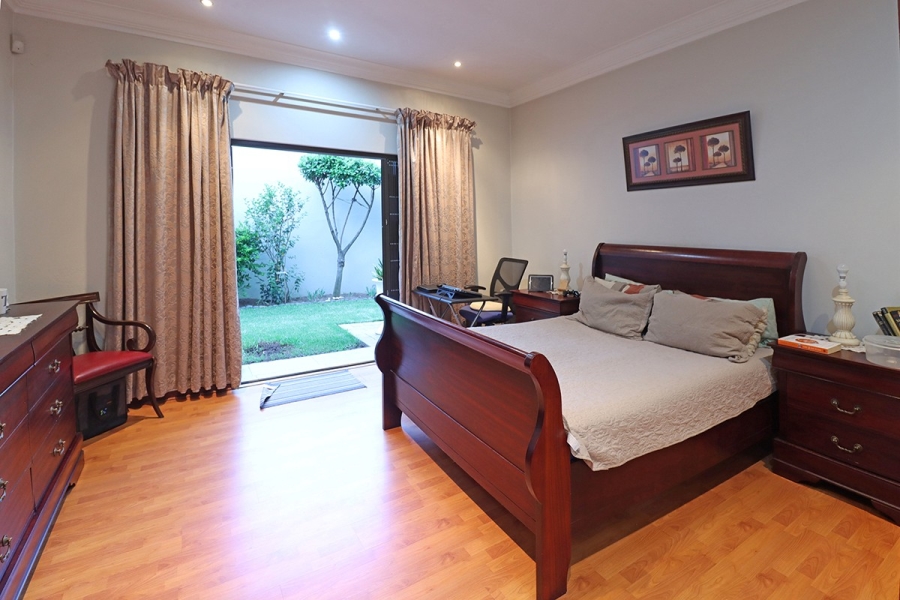 5 Bedroom Property for Sale in Bryanston Gauteng