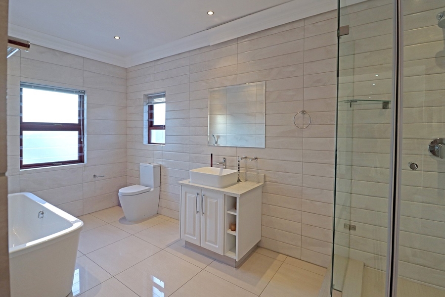 5 Bedroom Property for Sale in Bryanston Gauteng