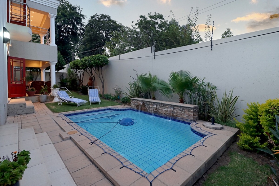 5 Bedroom Property for Sale in Bryanston Gauteng