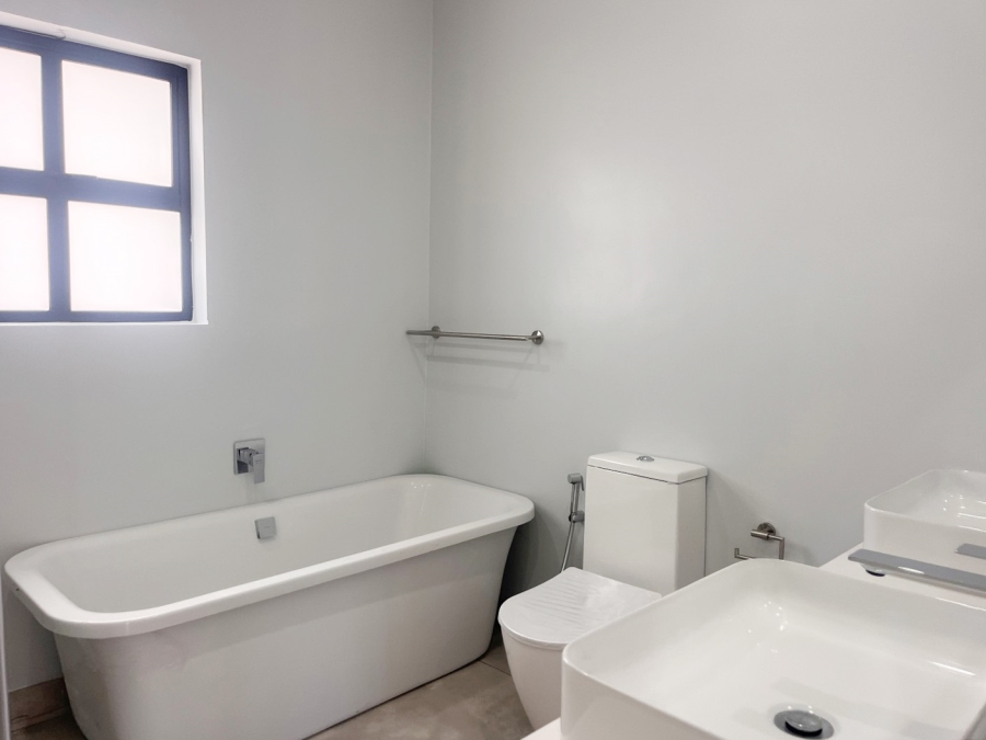To Let 2 Bedroom Property for Rent in Oaklands Gauteng