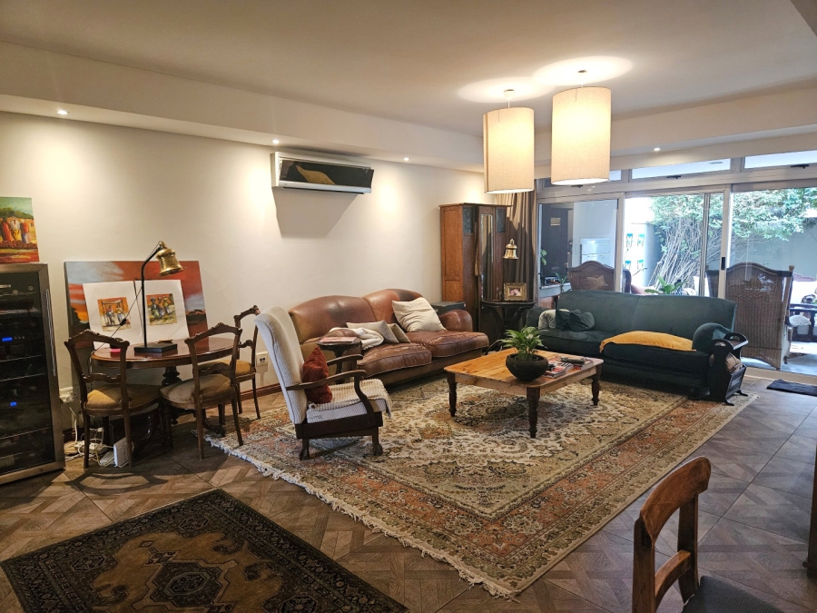 3 Bedroom Property for Sale in Dunkeld Gauteng