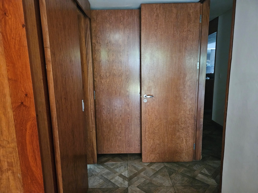 3 Bedroom Property for Sale in Dunkeld Gauteng