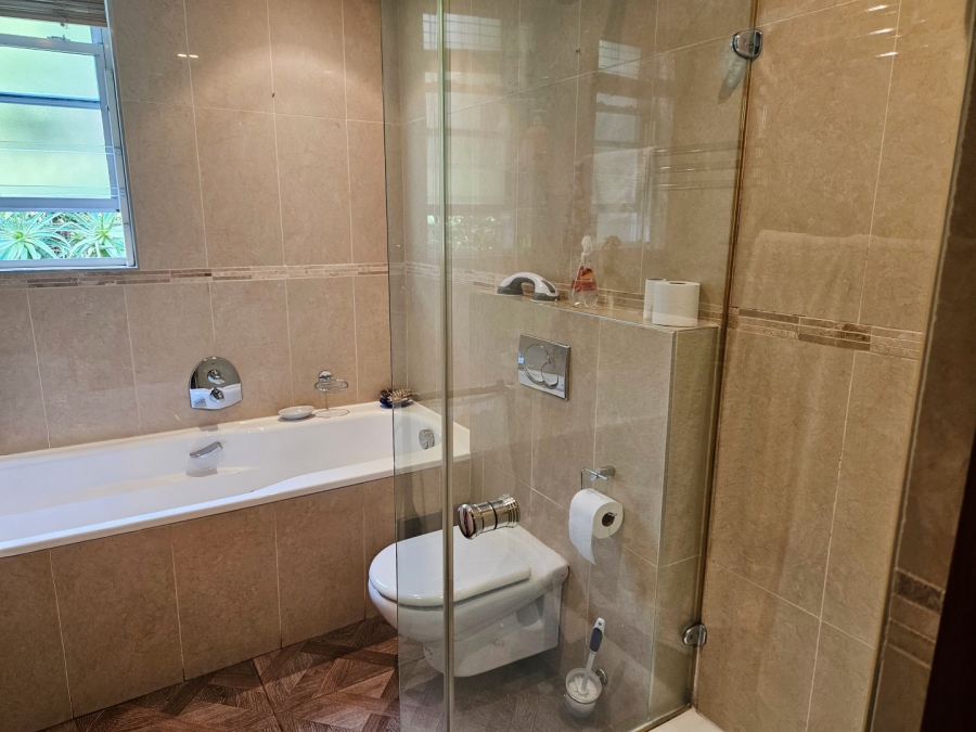 3 Bedroom Property for Sale in Dunkeld Gauteng