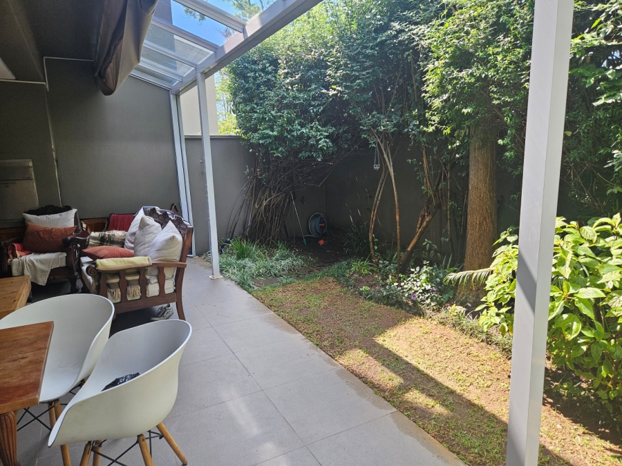 3 Bedroom Property for Sale in Dunkeld Gauteng