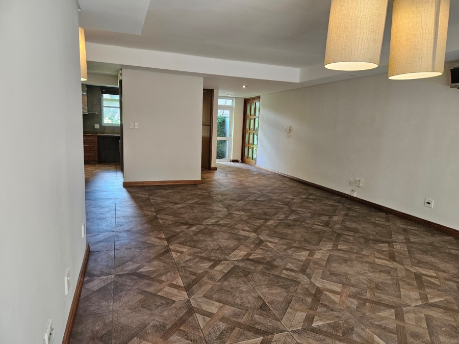 To Let 3 Bedroom Property for Rent in Dunkeld Gauteng