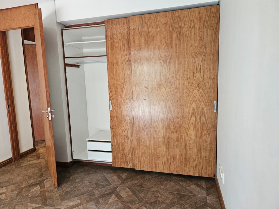 To Let 3 Bedroom Property for Rent in Dunkeld Gauteng