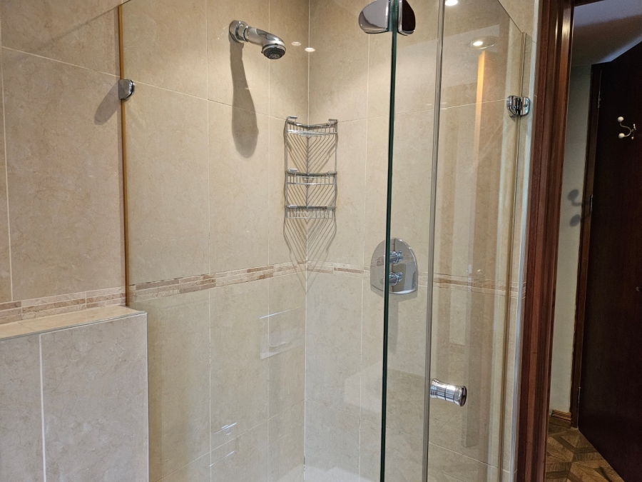 To Let 3 Bedroom Property for Rent in Dunkeld Gauteng