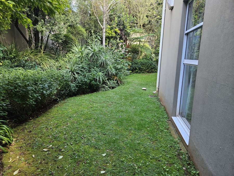 To Let 3 Bedroom Property for Rent in Dunkeld Gauteng