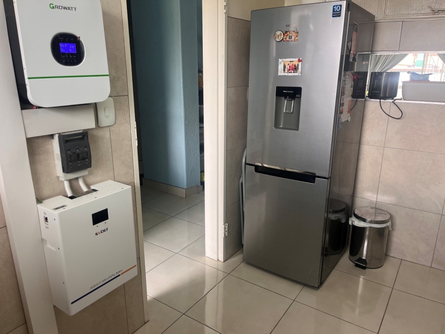 2 Bedroom Property for Sale in Sandringham Gauteng