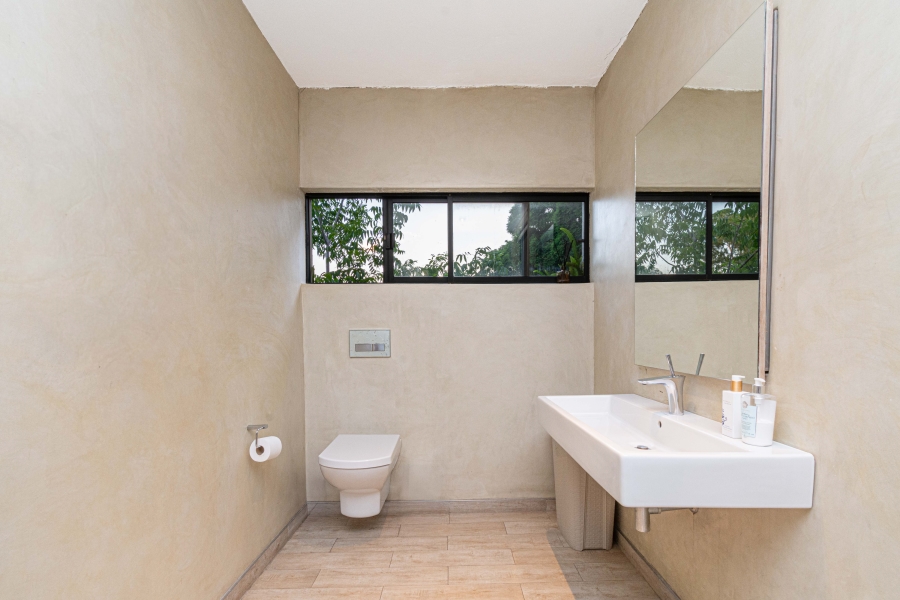 4 Bedroom Property for Sale in Greenside Gauteng