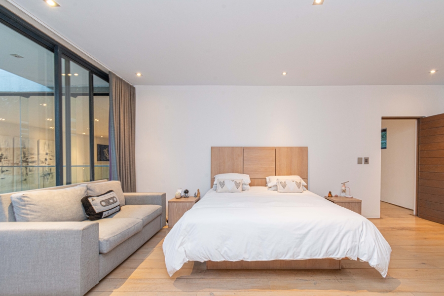 4 Bedroom Property for Sale in Greenside Gauteng