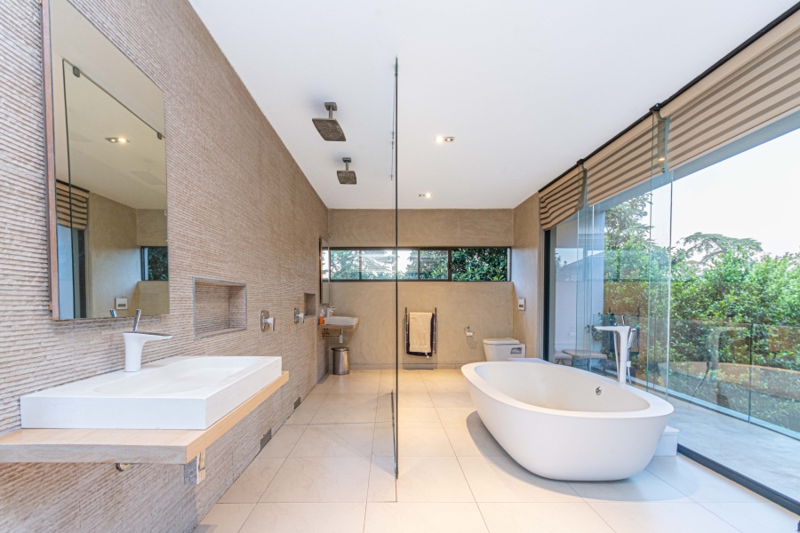 4 Bedroom Property for Sale in Greenside Gauteng