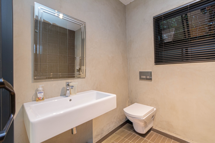 4 Bedroom Property for Sale in Greenside Gauteng