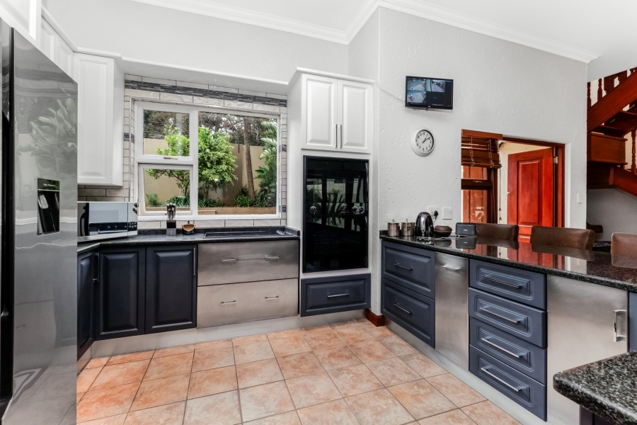 4 Bedroom Property for Sale in Fairland Gauteng