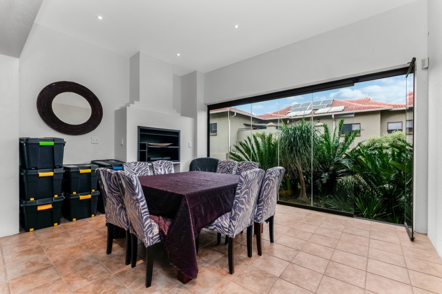 4 Bedroom Property for Sale in Fairland Gauteng