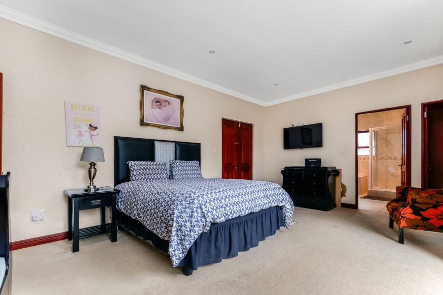 4 Bedroom Property for Sale in Fairland Gauteng