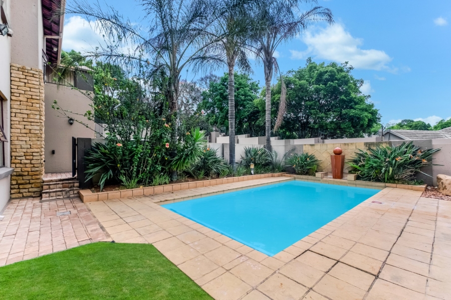 4 Bedroom Property for Sale in Fairland Gauteng