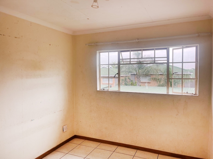 2 Bedroom Property for Sale in Primrose Hill Gauteng