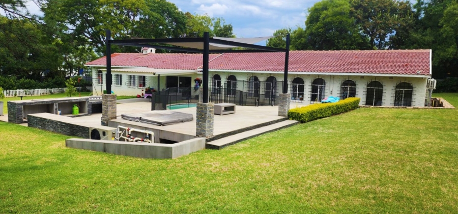 4 Bedroom Property for Sale in Petervale Gauteng