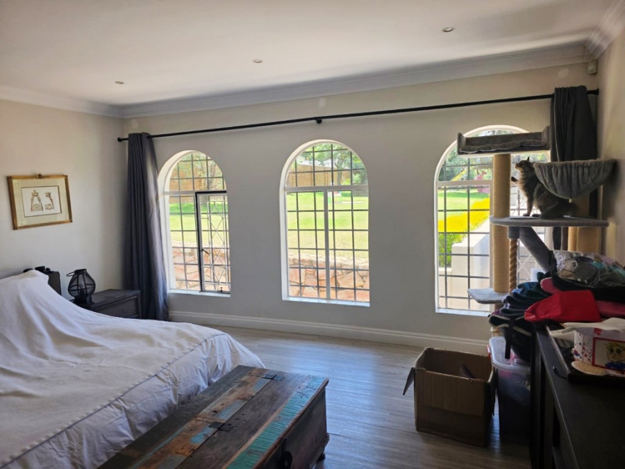 4 Bedroom Property for Sale in Petervale Gauteng