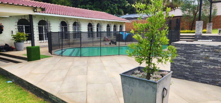 4 Bedroom Property for Sale in Petervale Gauteng