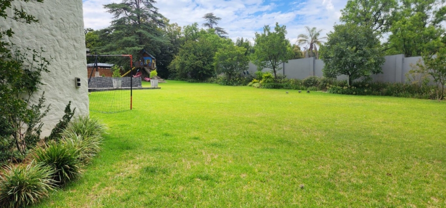 4 Bedroom Property for Sale in Petervale Gauteng