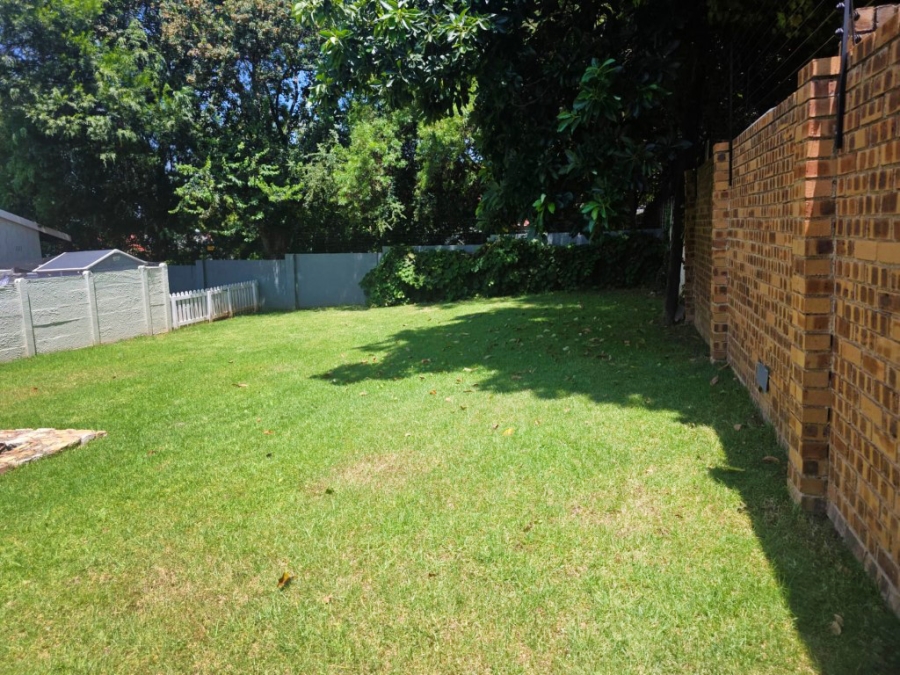 4 Bedroom Property for Sale in Petervale Gauteng