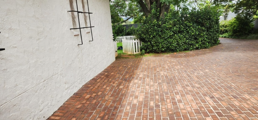 4 Bedroom Property for Sale in Petervale Gauteng