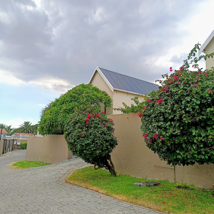 2 Bedroom Property for Sale in Radiokop Gauteng