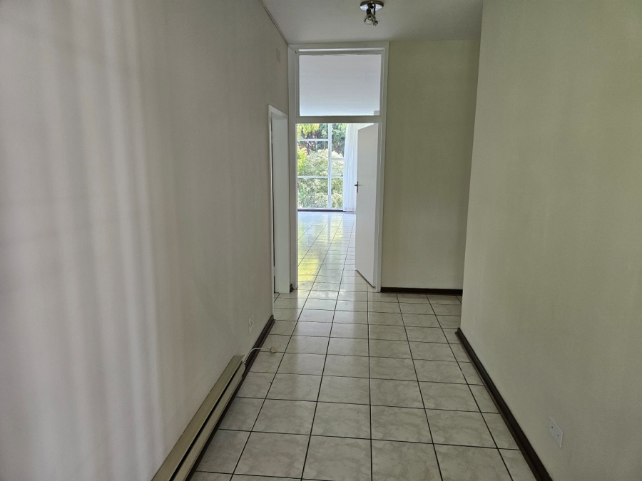 2 Bedroom Property for Sale in Dunkeld Gauteng