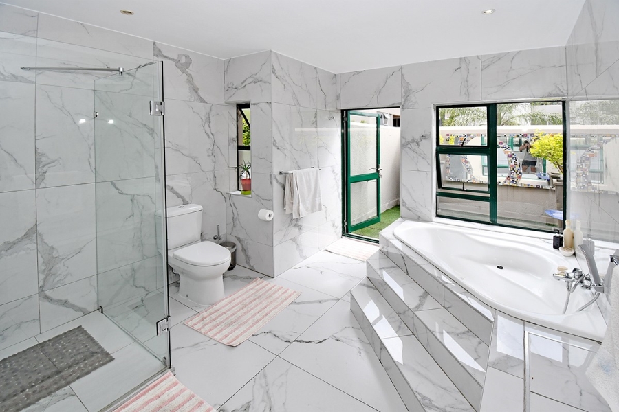 3 Bedroom Property for Sale in Morningside Gauteng