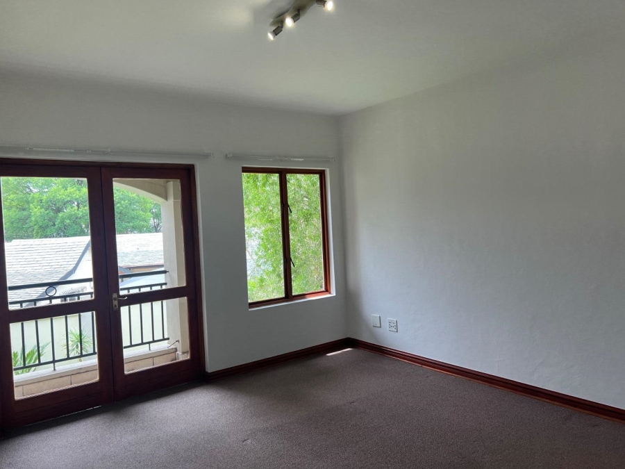 To Let 2 Bedroom Property for Rent in Woodmead Gauteng