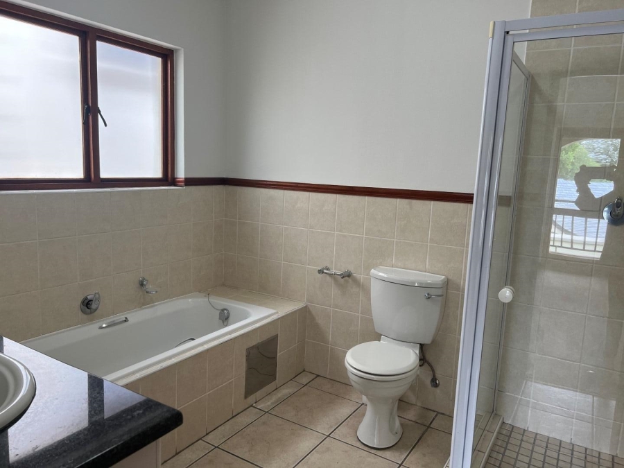 To Let 2 Bedroom Property for Rent in Woodmead Gauteng