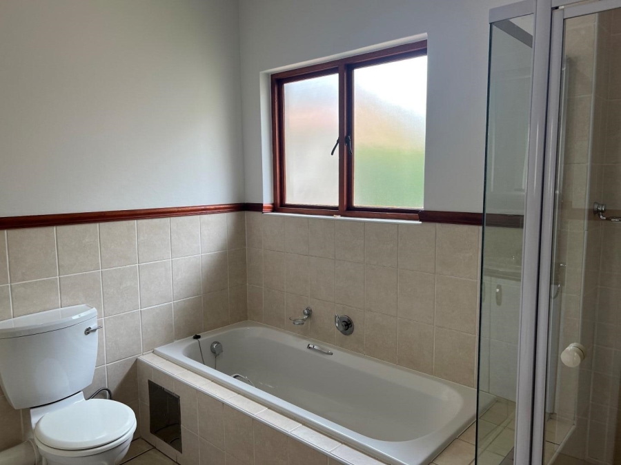 To Let 2 Bedroom Property for Rent in Woodmead Gauteng