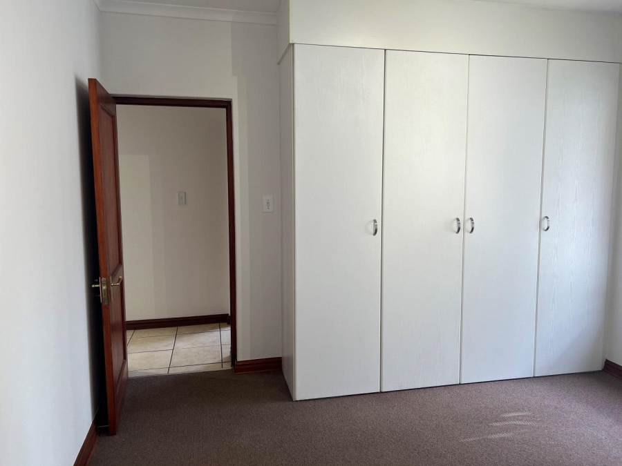 To Let 2 Bedroom Property for Rent in Woodmead Gauteng