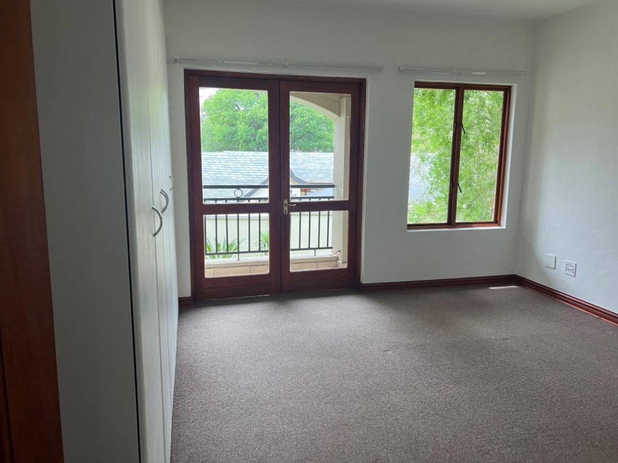 To Let 2 Bedroom Property for Rent in Woodmead Gauteng