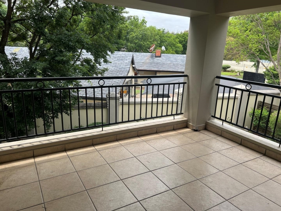 To Let 2 Bedroom Property for Rent in Woodmead Gauteng