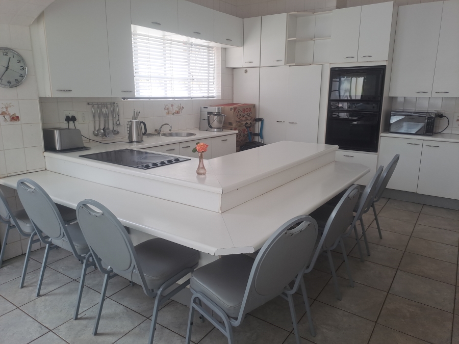 5 Bedroom Property for Sale in Kensington Gauteng