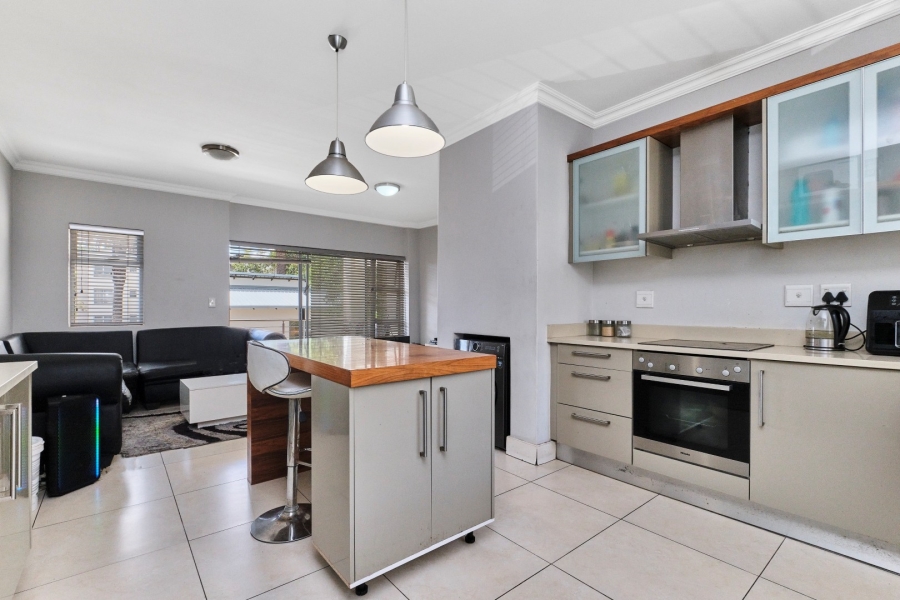 2 Bedroom Property for Sale in Wendywood Gauteng