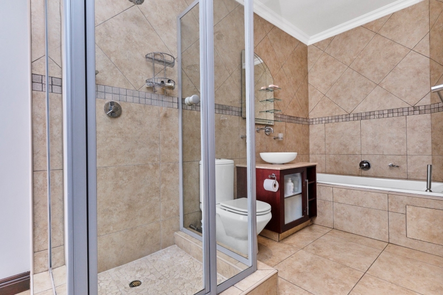 4 Bedroom Property for Sale in Woodmead Gauteng