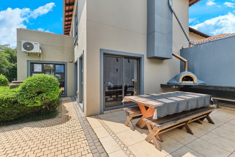 4 Bedroom Property for Sale in Woodmead Gauteng