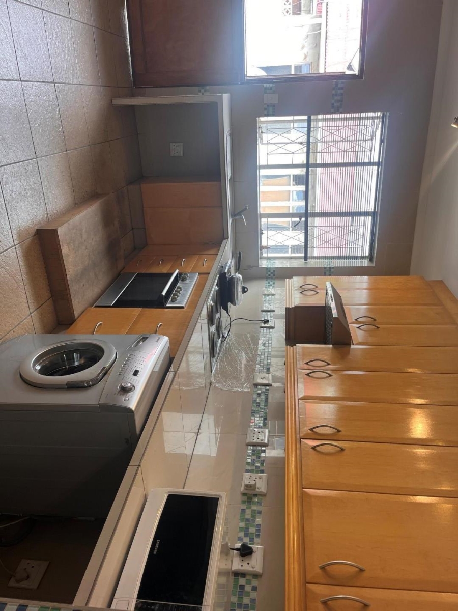 3 Bedroom Property for Sale in Cheltondale Gauteng